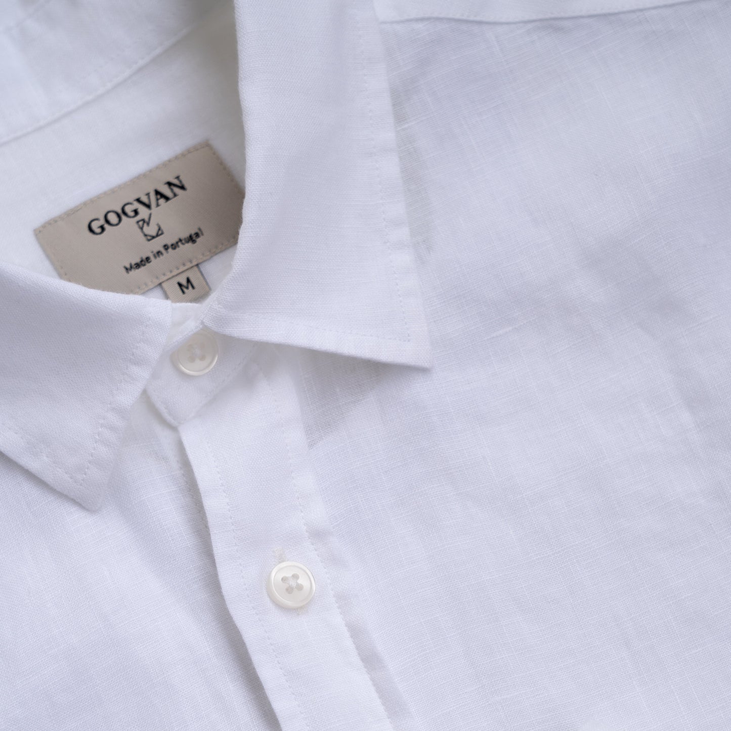 SHORT-SLEEVED LINEN - White