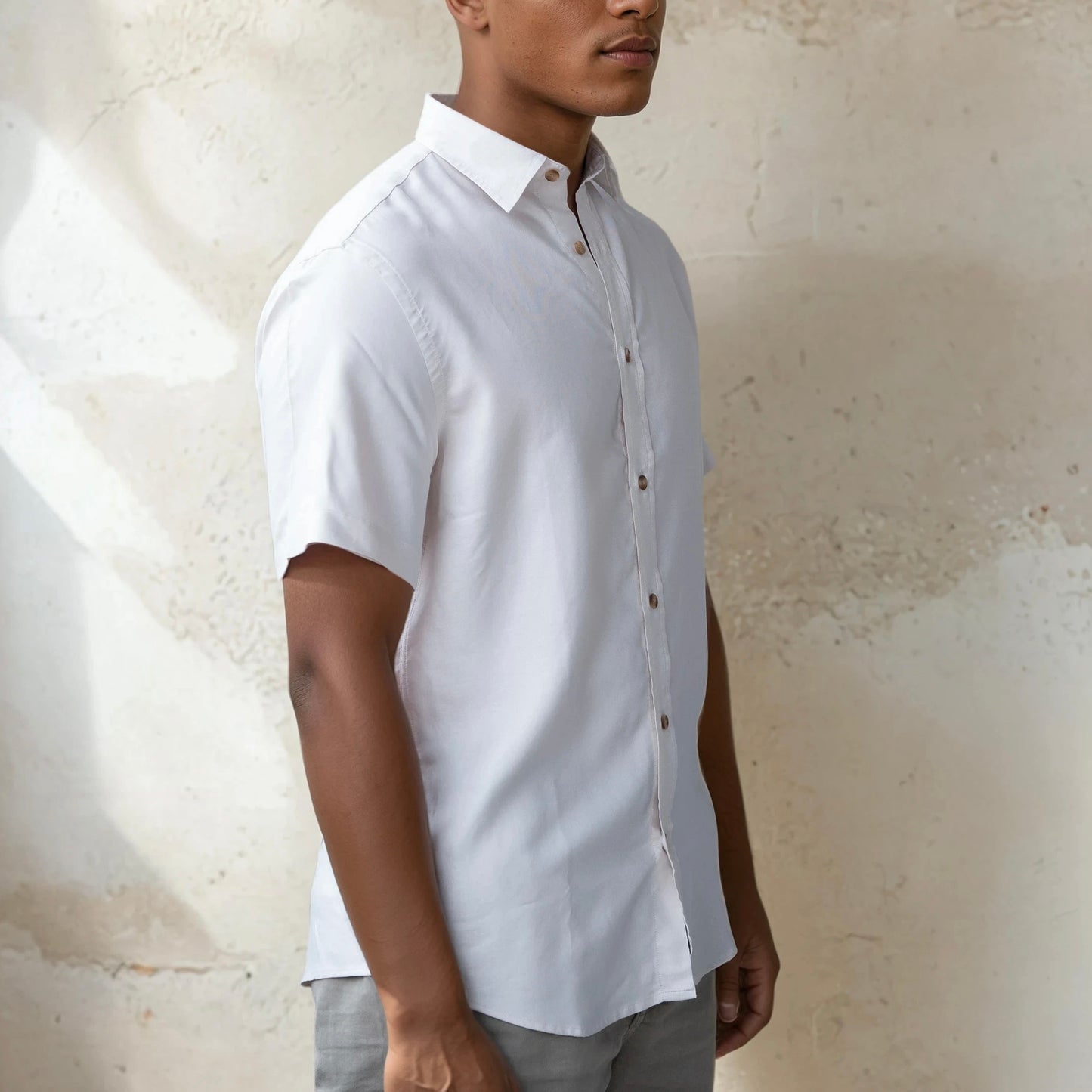 SHORT-SLEEVED TENCEL - Light beige